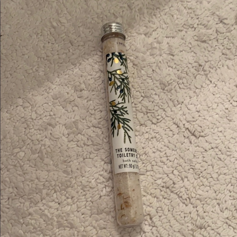 Cedarwood bath salts